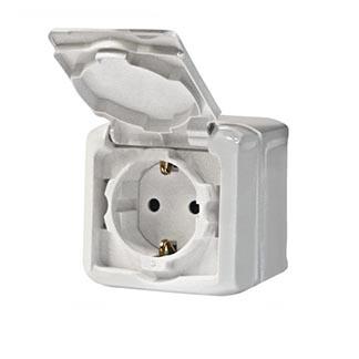 Quteo IP44 Белый Розетка 2К+З шт Legrand